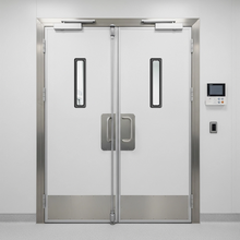 Double traffic doors with Garage Door Land 24